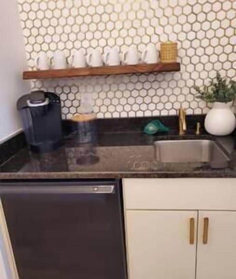 6a9f18ce f030 4c0d ad35 9c3cd91f3202