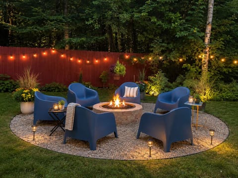 Gather around the firepit for a cozy evening of stories, laughter, and toasty s'mores. Watch the flames dance under the night sky as you share memories and create new ones—a perfect way to end the day.