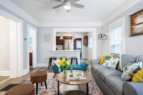 Plenty of seating in the tastefully decorated living room.