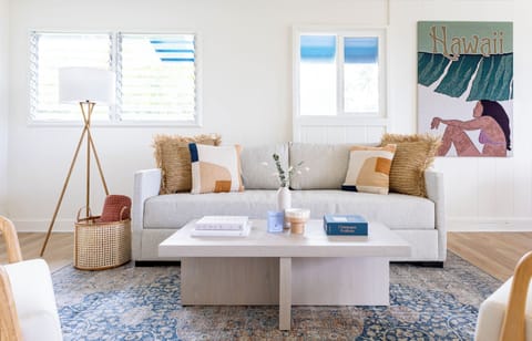 Modern Decor & Furniture