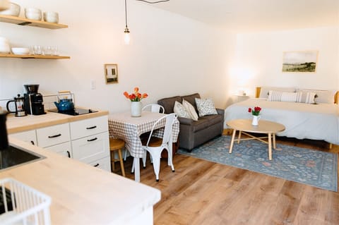 8267c964-8887-433c-b147-c238ecc31629