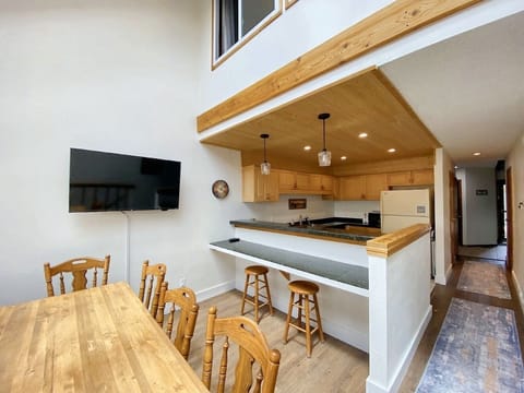 Open concept kitchen and dining room.