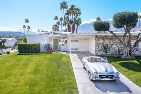 You'll have fabulous views from this elevated Mid-Century Modern vacation home in the historic and architecturally significant Canyon View Estates, designed by William Krisel and Dan Palmer!