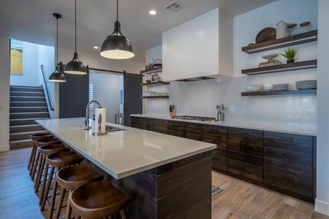 Villa #69 - Beautiful kitchen with plenty of prep space to make meals for your group!