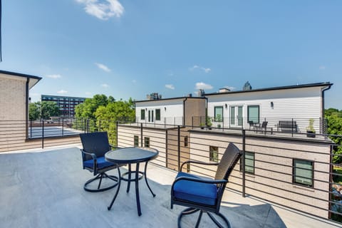 Atlanta Vacation Rental | 3BR | 5BA | Stairs Required | 2,474 Sq Ft