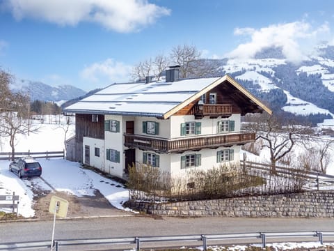 Holiday Home Exterior [winter]