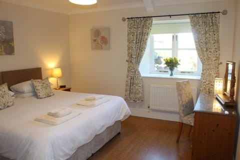 Maltpool Cottage - Master Bedroom