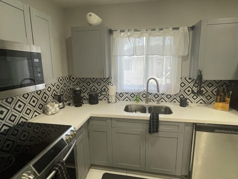 Kitchen Cooking Area