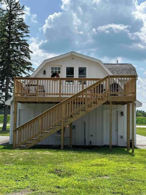 D97f6c2b e3c8 4a11 a031 5bbd85b4154c