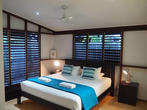 sunbird Bed 1