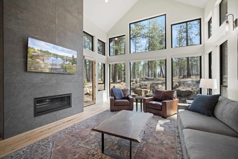 18124 Forestbrook-17