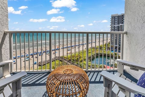 Private balcony with Myrtle Beach's mesmerizing Atlantic view.