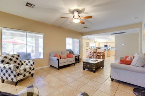 Family Room | Gas Fireplace