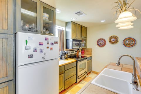 Kitchen | Cooking Basics | Dishwasher | Drip & Pod Coffee Makers