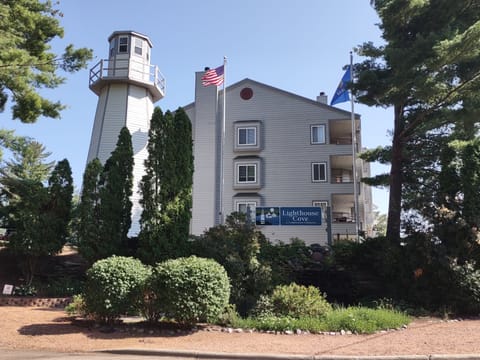 Lighthouse Cove Condominiums