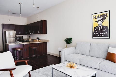 We make your stay comfortable and easy