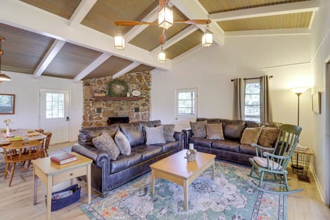 Greers Ferry Vacation Rental | 4BR | 2BA | 2,216 Sq Ft | Stairs Required