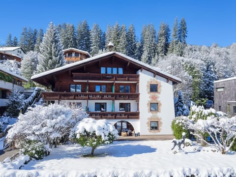 Holiday Home Exterior [winter]