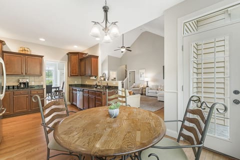 Enjoy your morning coffee in the breakfast nook.