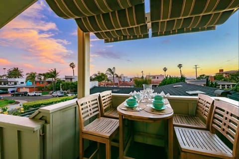 Welcome to Sunset Vista in Pacific Beach!