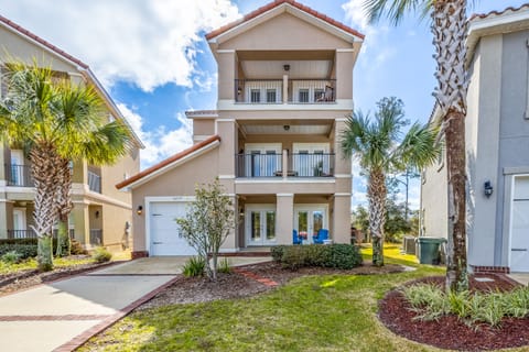 14379 Arborgate Dr  "Arborgate Footprints in the Sand"