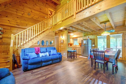 Del Rio Vacation Rental | 2BR | 2BA | 1,600 Sq Ft | Stairs Required