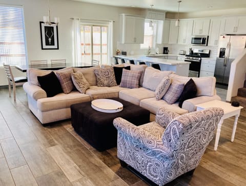 Front Room-Open Living Area