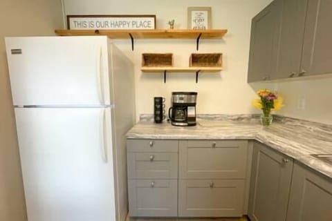 687ec2a5 0a87 4777 bf90 f4776c398186