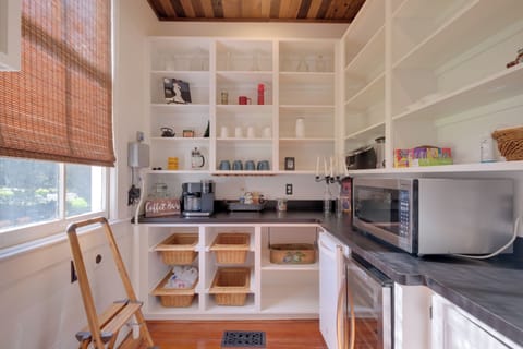 Walk-In Pantry | Wine Fridge | Coffee Bar