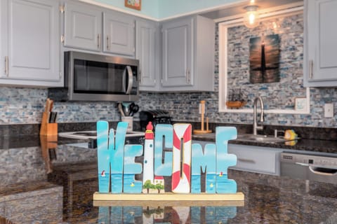 Welcome to Sunset Point Dauphin Island