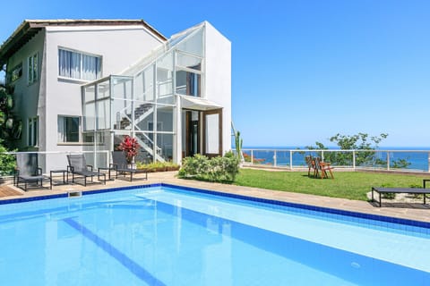 Swimming pool,Property building,Pool view