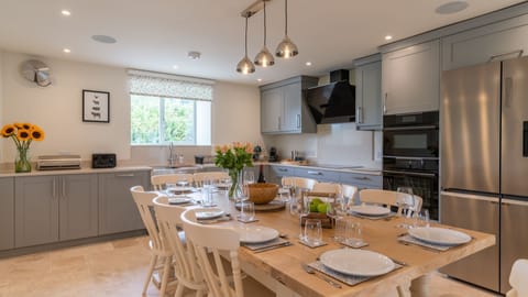 Kitchen/Diner, Owls Nest, Bolthole Retreats