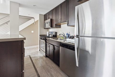 Spacious kitchen area