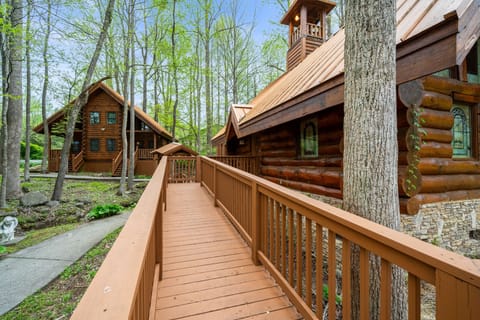 House, Cabin, Handrail, Hardwood, Stained Wood