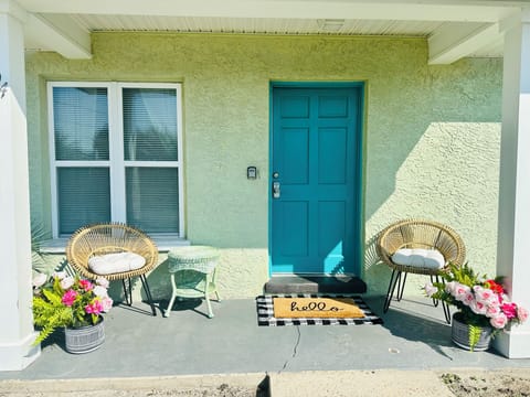 Covered Front Porch