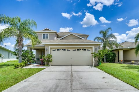 Wesley Chapel Vacation Rental | 5BR | 2.5BA | 2,500 Sq Ft | Step-Free Entry
