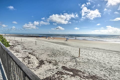 Daytona Beach Vacation Rental | 2BR | 2BA | Steps Required | 1,060 Sq Ft