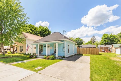 Exterior: Parking in driveway or on street.