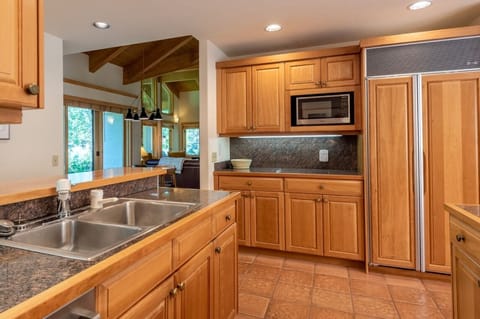 Kitchen into dining/living room