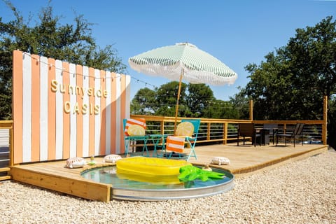Sunnyside Oasis: Cowboy Pool