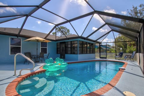 Welcome to your new 'home away from home' at the Ridgely Retreat.