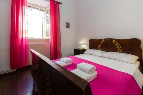 Campiello studio Pink