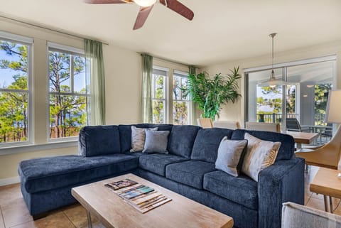 Relax after a fun day at the beach-Bahia Breeze