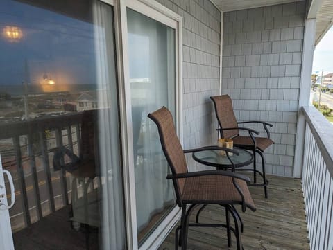 0b2b28e0 4555 435a 88cb af61ef5b4757