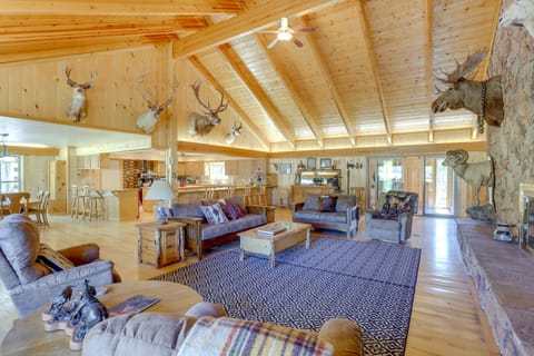 Dolores Vacation Rental | 6BR | 6.5BA | Stairs Required | 4,943 Sq Ft