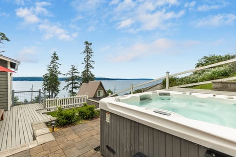 Welcome to The Lookout at Cranes Landing!