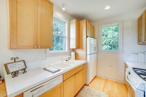 Kitchen | Cooking Basics | Coffee Maker