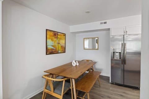 |The Solstice by Boutiq Luxury Vacation Rentals | Lake Ozark, Missouri