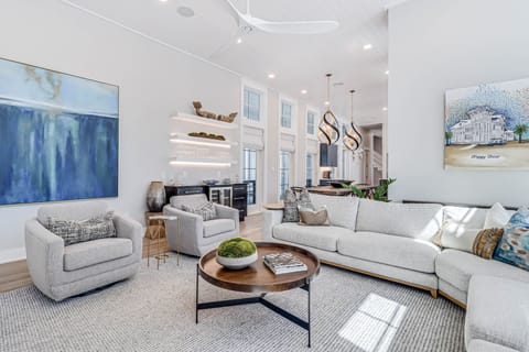 Main Living Room, 1st Floor