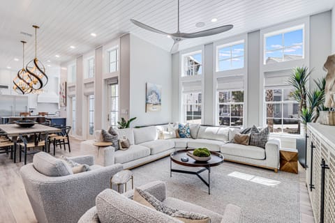 Main Living Room, 1st Floor